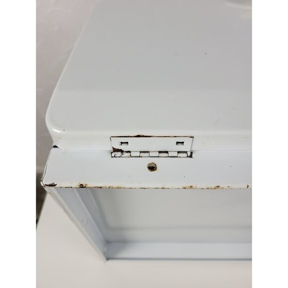 Vintage KCO Canada Bread Box White MCM Metal Retro Kitchen Storage Countertop - Picture 7 of 16